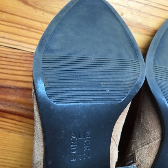 Naturalizer Suede Tan Cognac Pointed Toe Boots with Strap, EUC, 7.5 - Picture 8 of 13